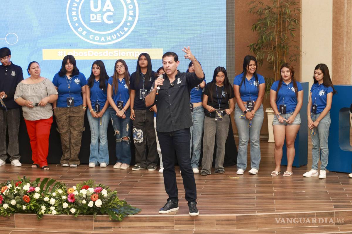 Saltillo: Dan bienvenida a alumnos de nuevo ingreso del ICH con mensaje de identidad, valores y pertenencia