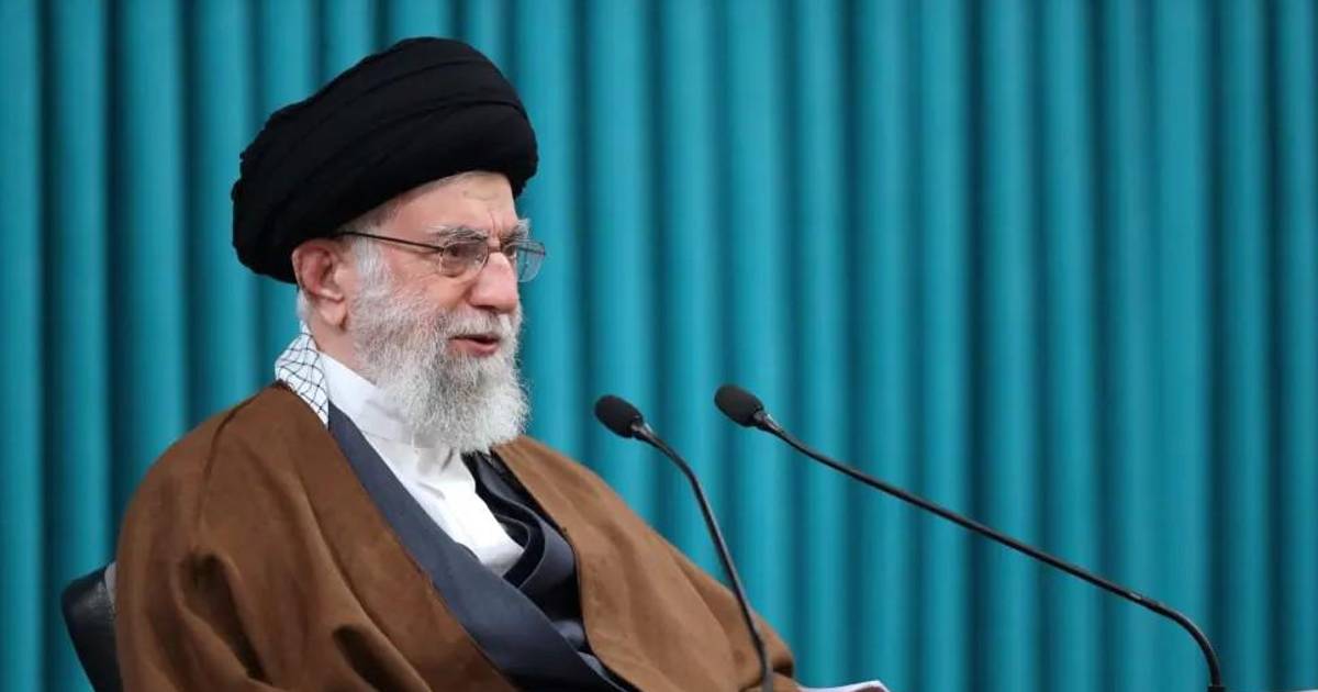 El ayatolá Jamenei afirma que Irán nunca se doblegará ante Estados Unidos en el conflicto nuclear