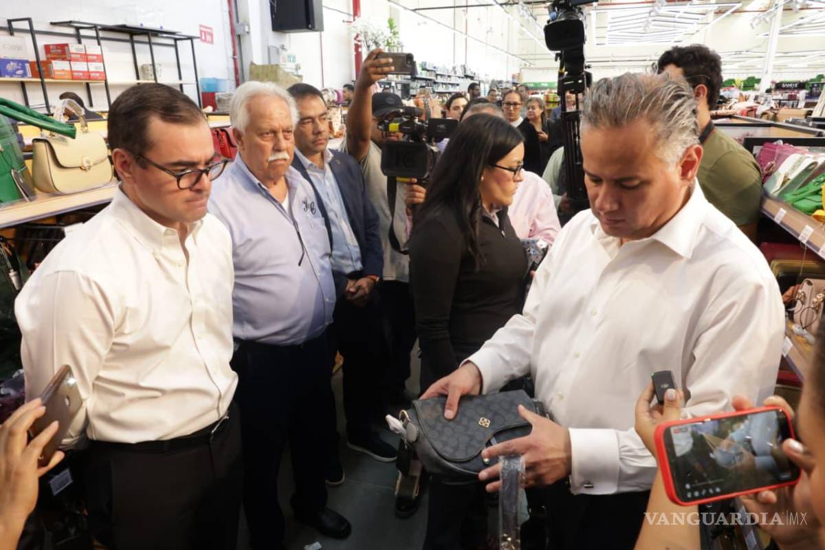 Decomisan mercancía pirata en tiendas chinas de Saltillo y Torreón por ‘Operativo Limpieza’