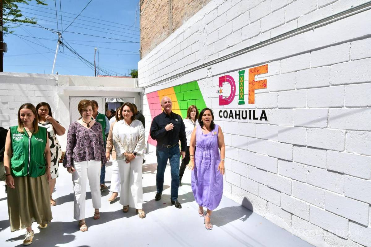 $!Liliana Salinas Valdés, presidenta honoraria del DIF Coahuila, destacó la importancia de acercar servicios de calidad a las mujeres.