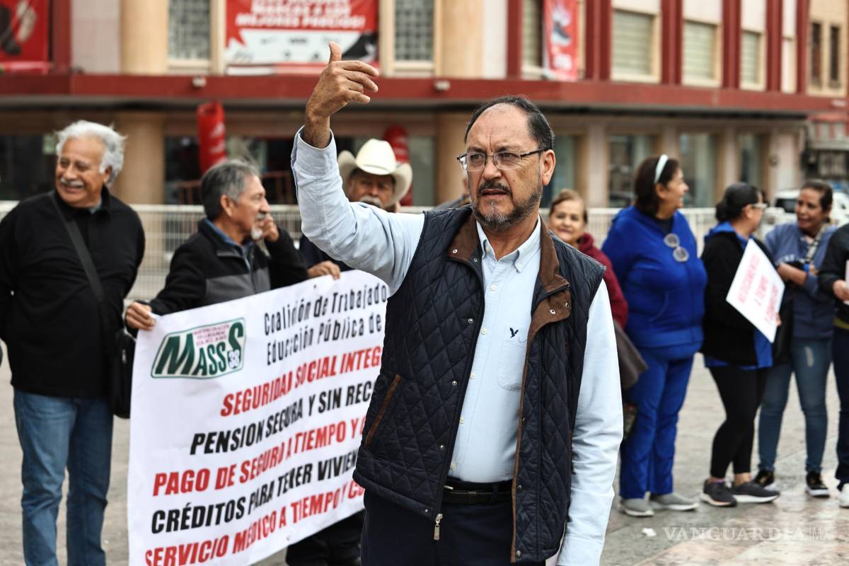 $!El maestro Gustavo García informó que el Gobierno Estatal se comprometió a dar solución en un plazo no mayor a 19 días.