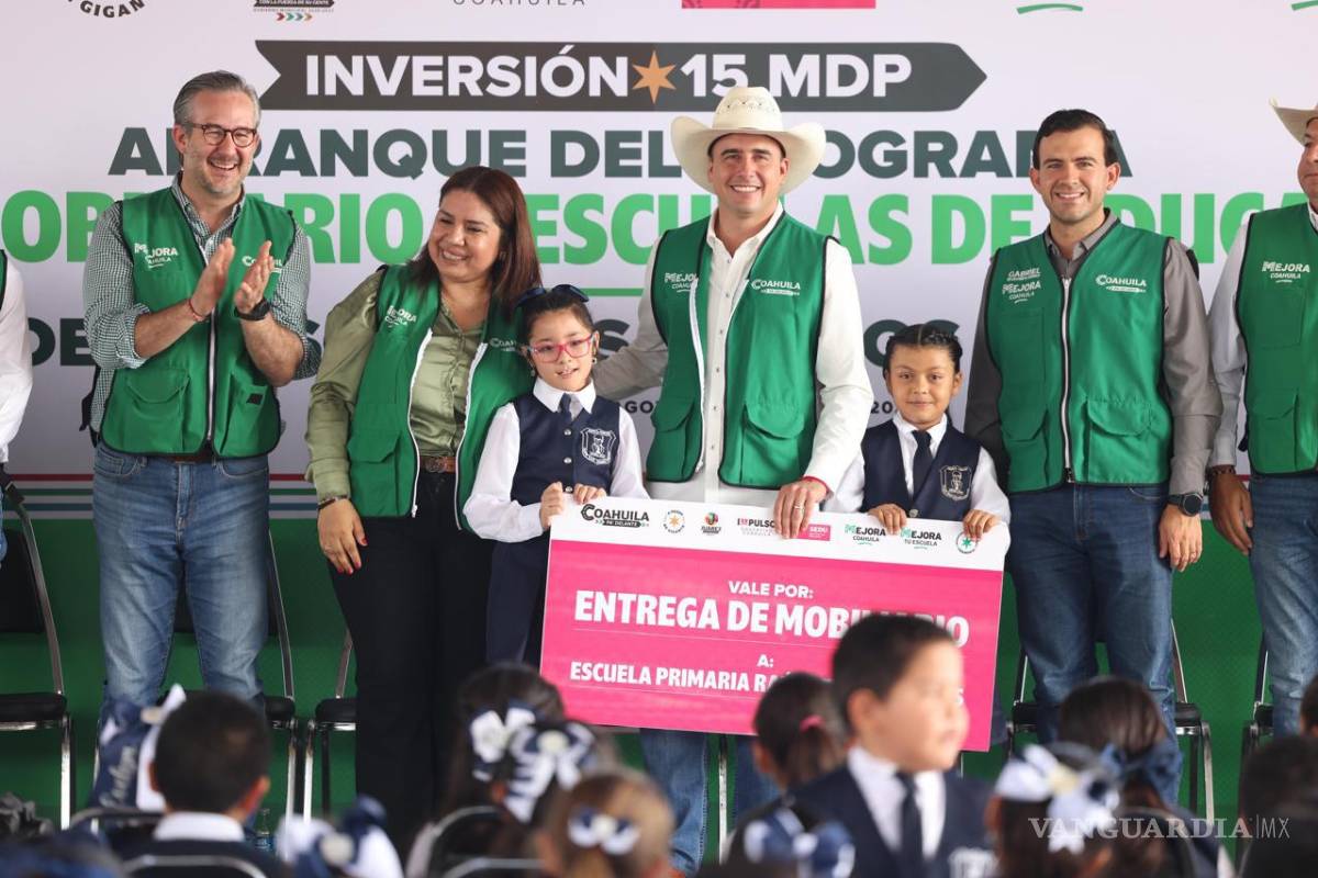 Coahuila: Arranca Manolo Jiménez programa de entrega de mobiliario en escuelas