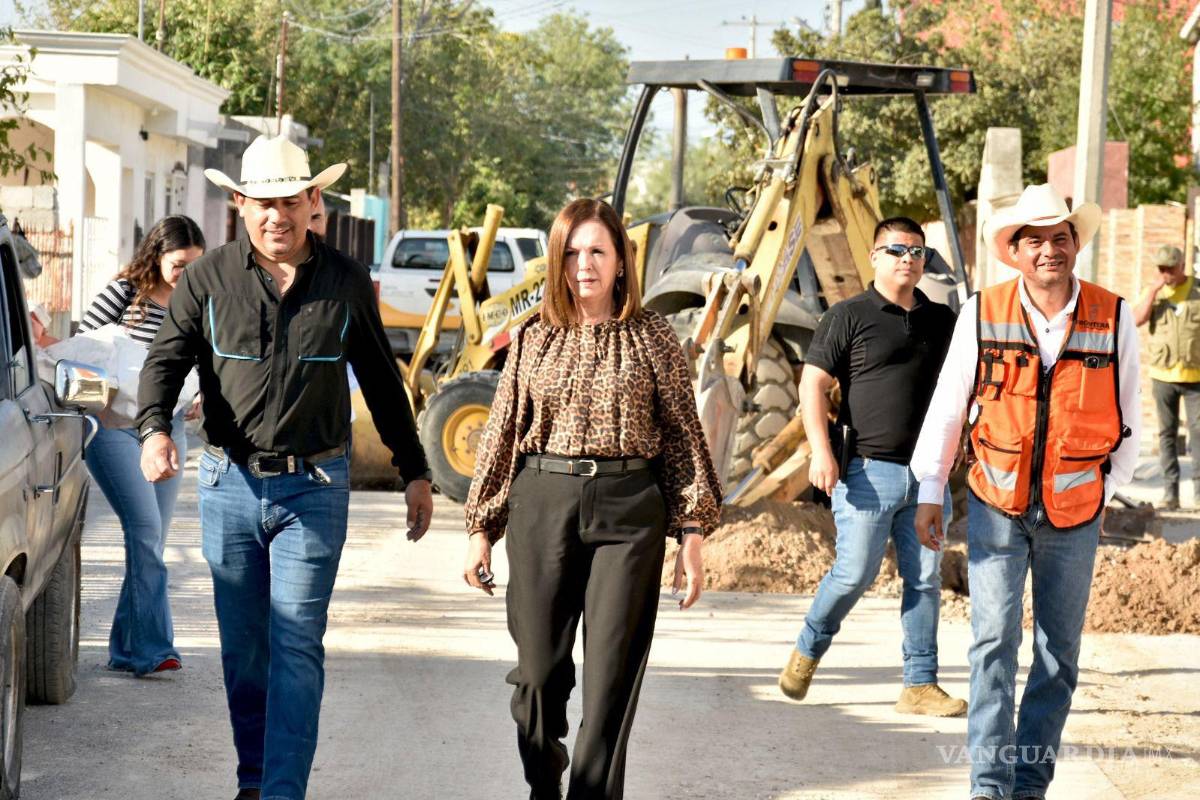 Alcaldesa supervisa obra ‘Mejorando el agua’ en Frontera