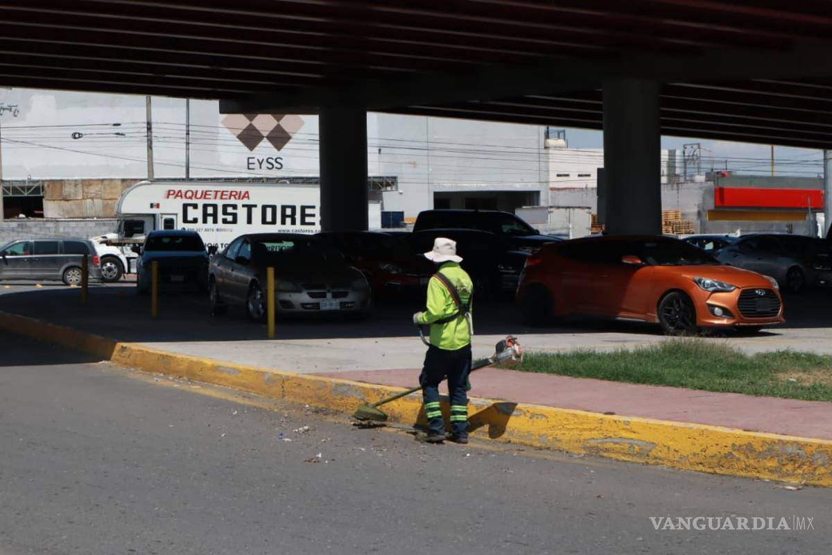 $!Intensifican acciones de bacheo y limpieza en Saltillo tras lluvias