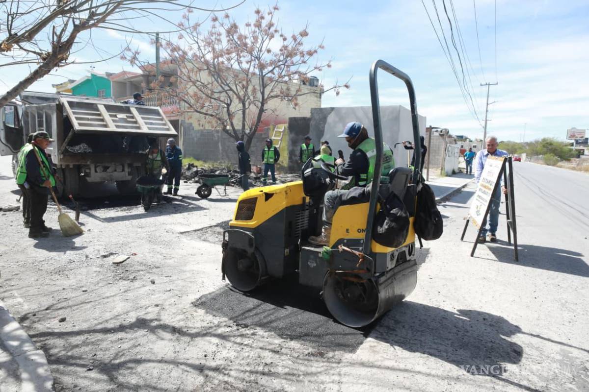 $!Además de contribuir a la seguridad de automovilistas y peatones, las obras de bacheo mejoran la imagen urbana
