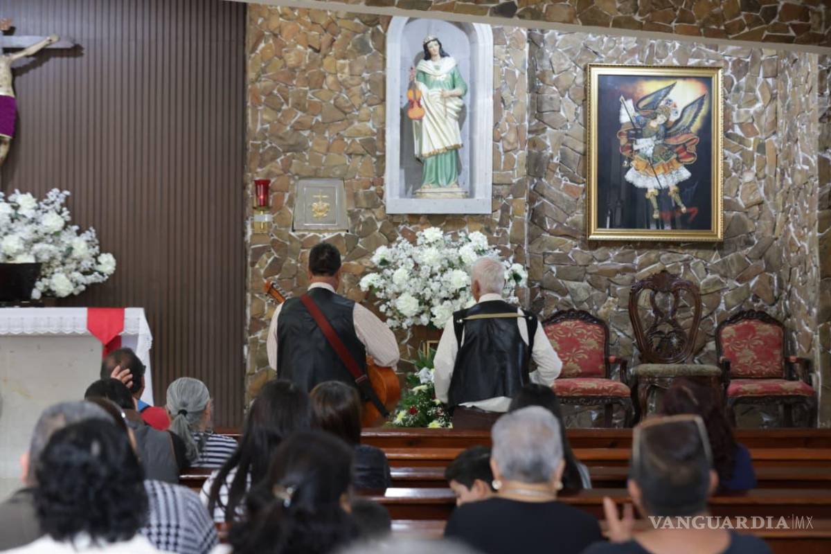 Con misa y música, Saltillo honra a Santa Cecilia en su día