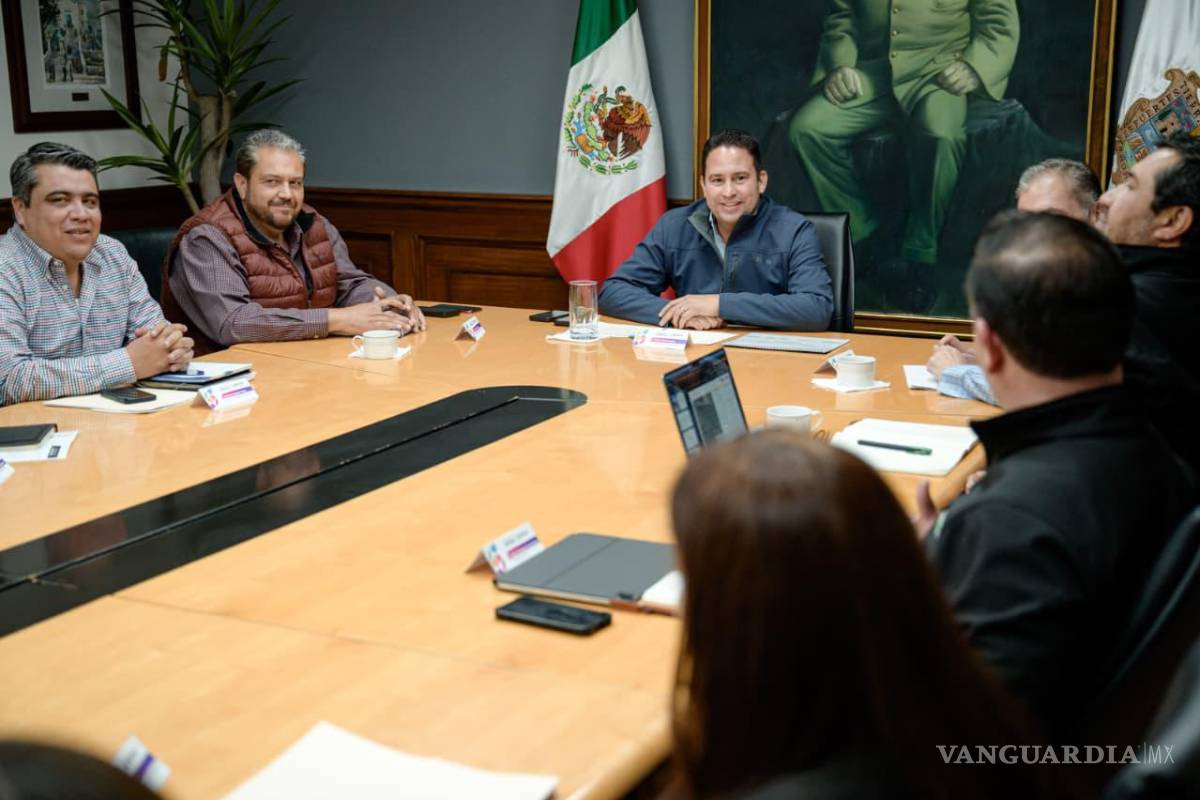 $!Autoridades municipales de Saltillo y Ramos Arizpe analizan alternativas para un servicio de transporte gratuito eficiente y seguro.