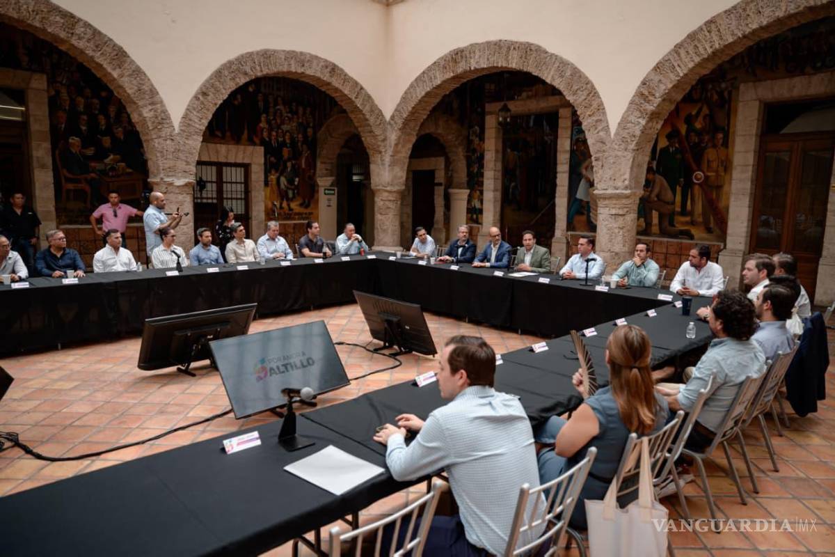 Analizan avances y objetivos del Proyecto de Revitalización del Distrito Centro de Saltillo