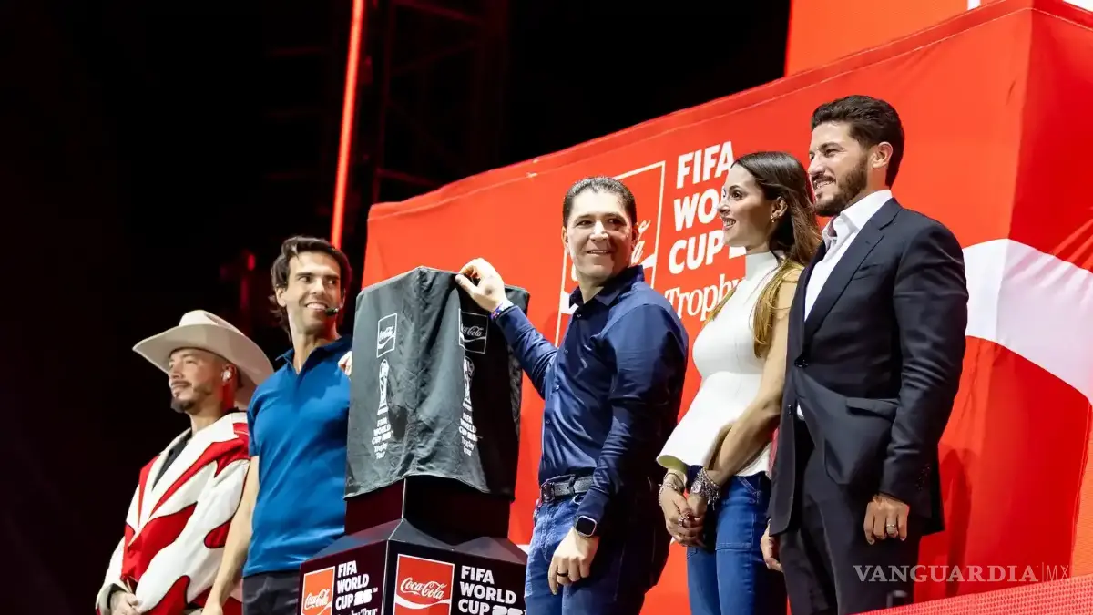 Enciende J Balvin motores rumbo al Mundial de Fútbol 2026 en NL