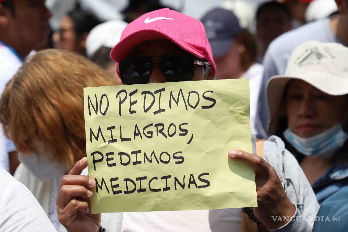 Se puede decir... Que las medicinas siguen `escasas’