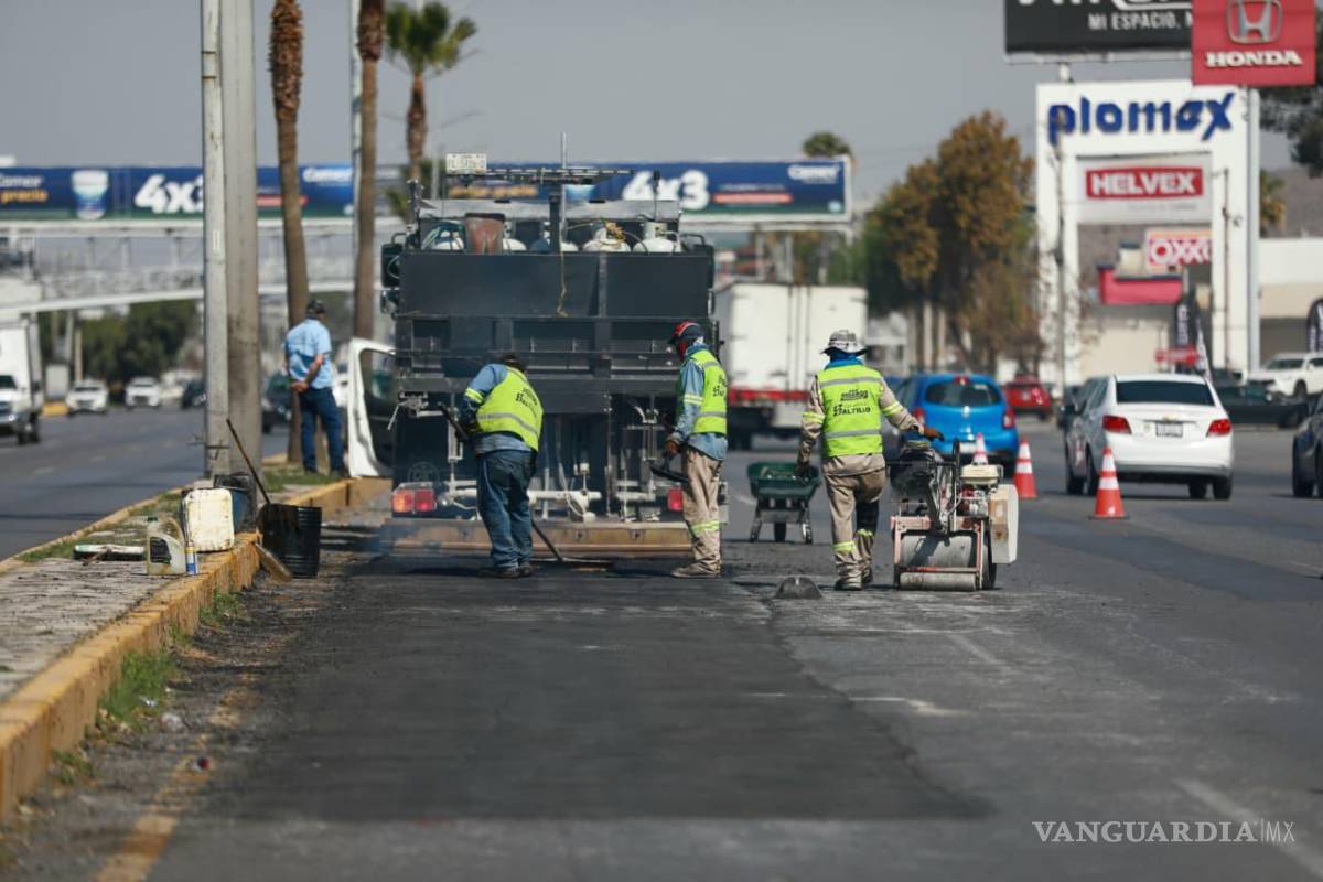 $!Maquinaria especializada es utilizada en los tramos intervenidos para garantizar mayor durabilidad del pavimento.