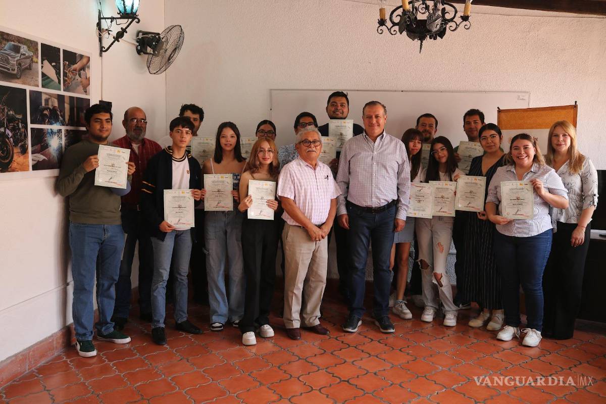 Concluyen cursos de inglés básico e intermedio en Saltillo; anuncian apertura del nivel avanzado