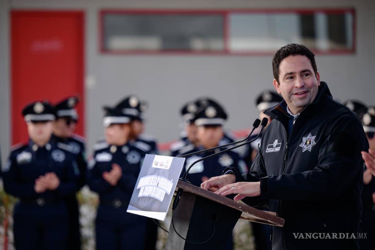 $!El alcalde anunció que en las próximas sesiones de Cabildo, funcionarios que busquen participar en el proceso electoral deberán solicitar licencia.