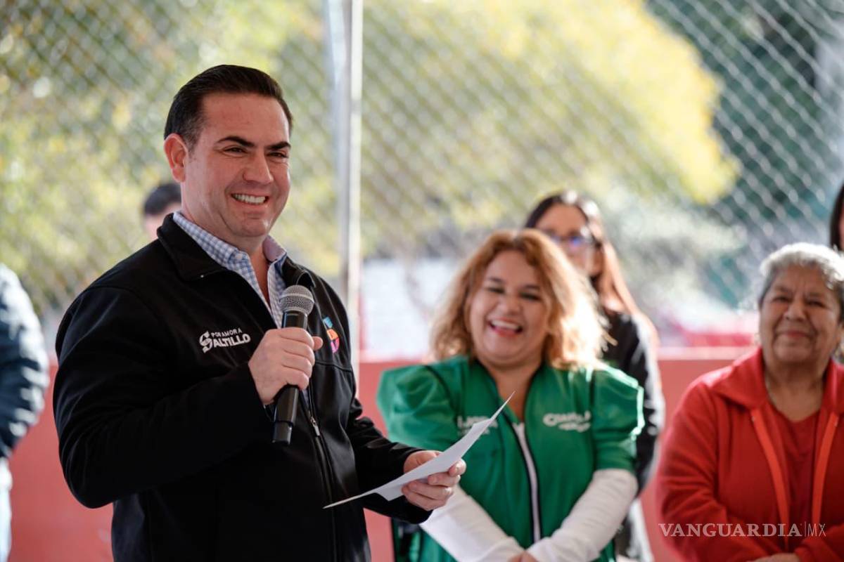 $!Al evento también acudieron el director del Implan, Alberto Salinas; integrantes del Cabildo; titulares de dependencias municipales, así como vecinos de la colonia La Madrid.