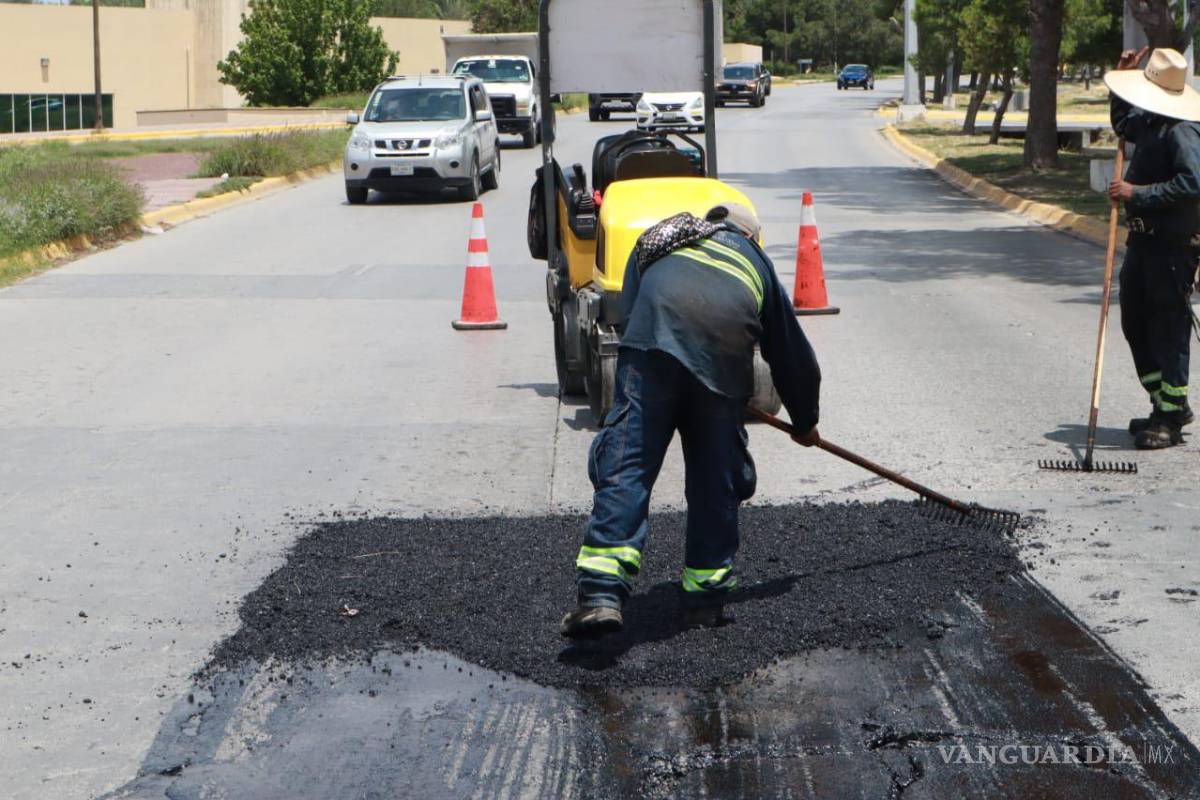 Saltillo refuerza trabajos de bacheo, limpieza y orden en toda la ciudad