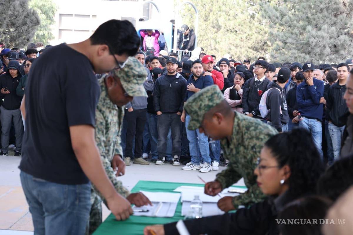 Saltillo: Realizan Sorteo del Servicio Militar Nacional con participación de más de 3 mil jóvenes