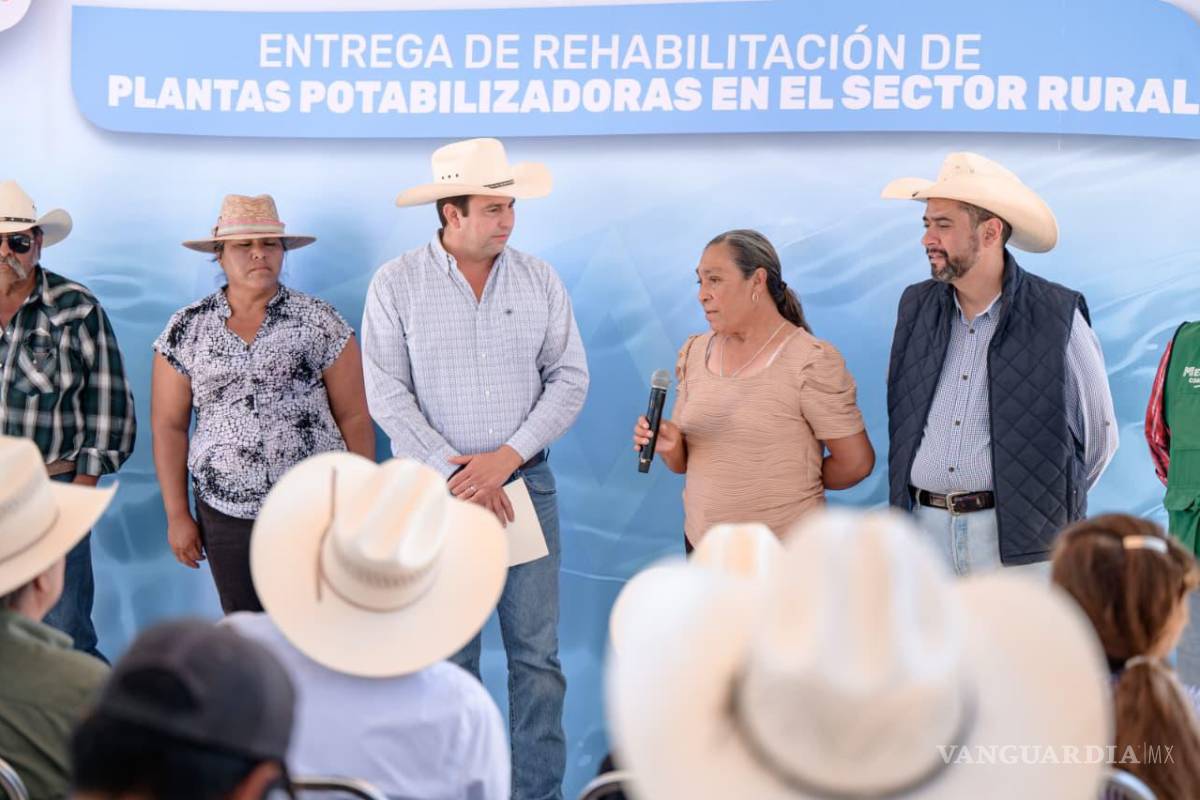 $!Habitantes del ejido La Zacatera participaron en el evento donde se anunció la modernización de los sistemas de potabilización y la instalación de monederos para el servicio de agua.