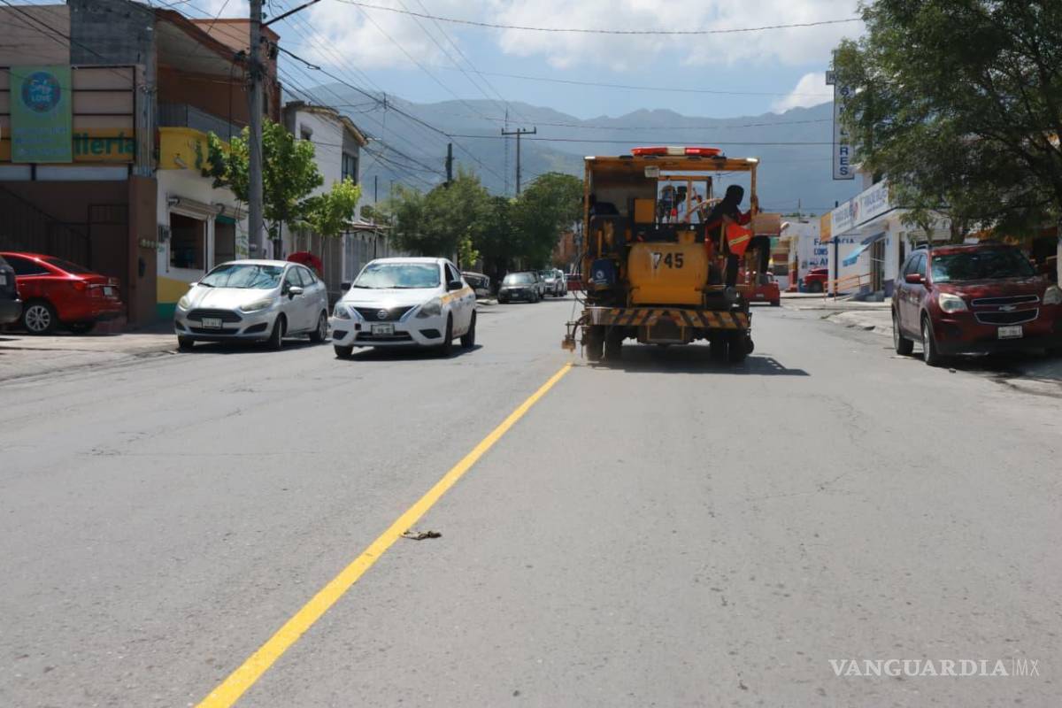 Brigadas de ‘Aquí andamos’ transforman vialidades y espacios públicos en Saltillo