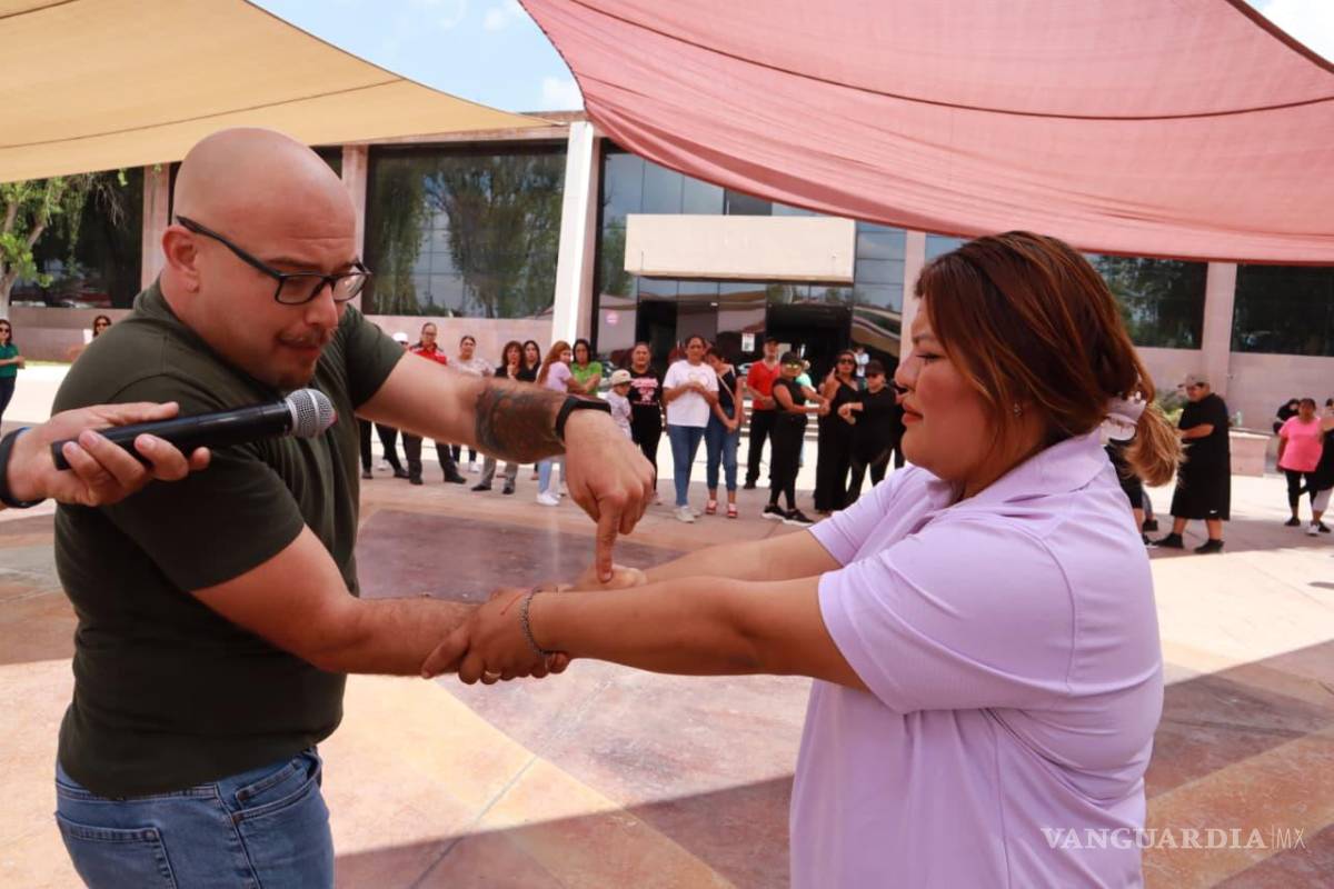 $!Decenas de mujeres se mostraron interesadas en aprender técnicas de defensa personal.