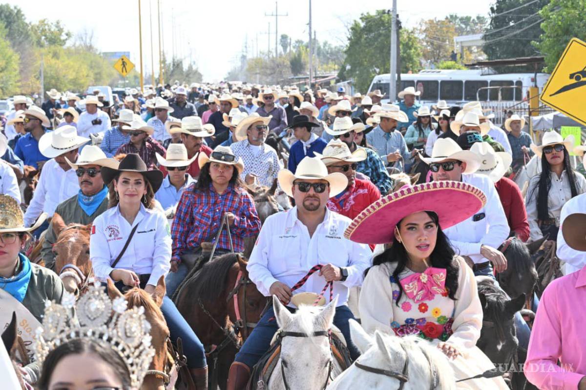 $!La cabalgata es una de las actividades de la celebración que da identidad a la comunidad.