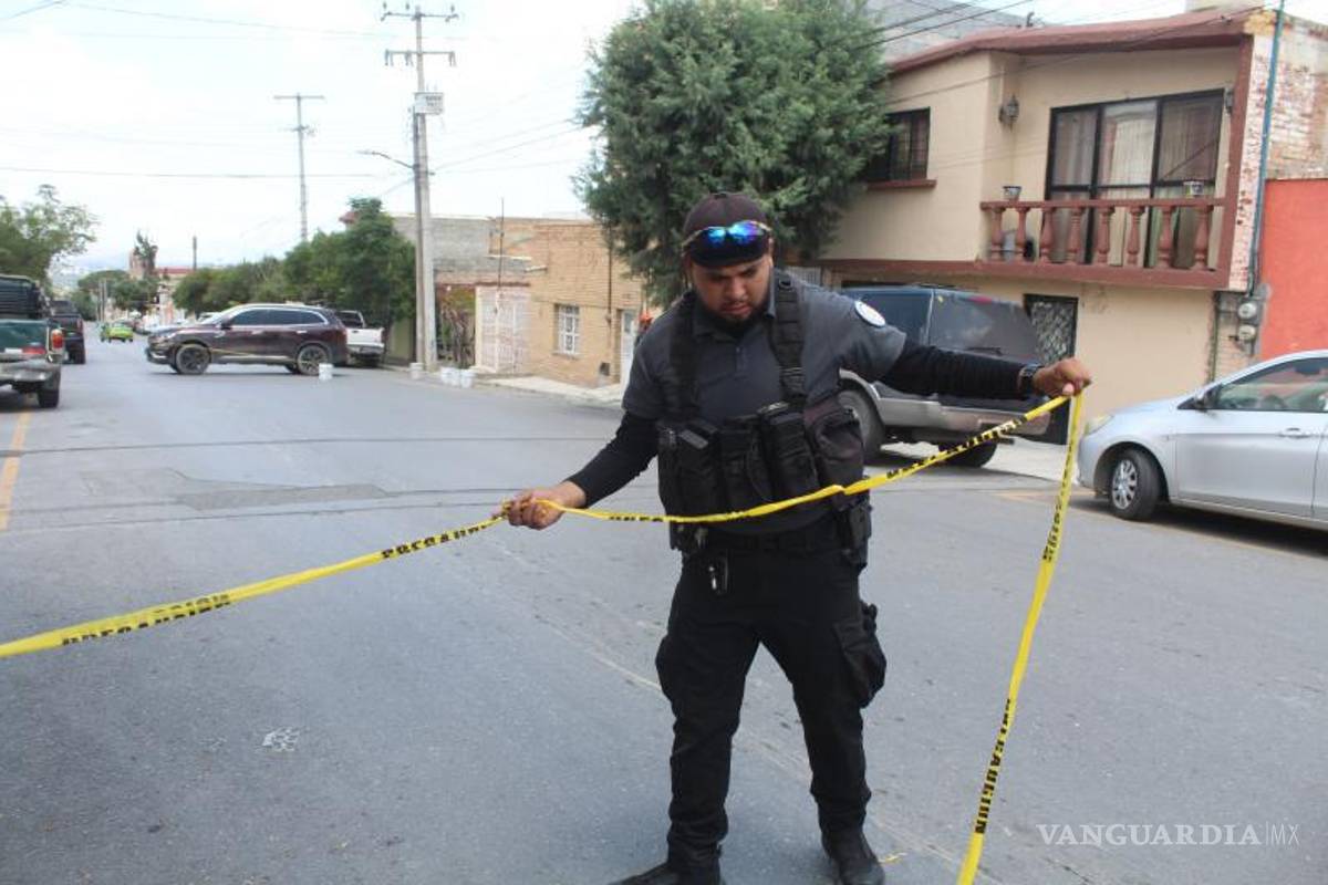 $!Servicios Periciales acordonaron el lugar para las investigaciones.