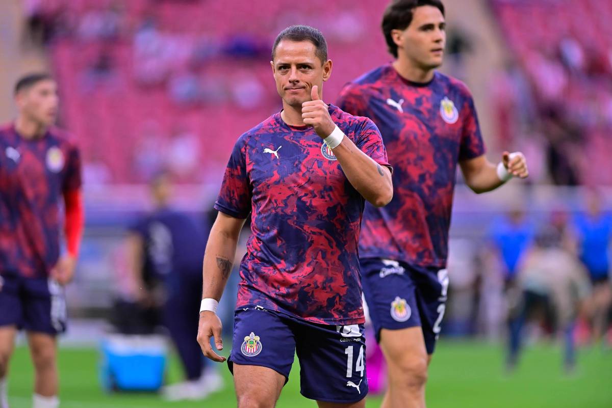 Sin equipo y con ofertas en pausa, ‘Chicharito’ Hernández podría convertirse en analista de ESPN