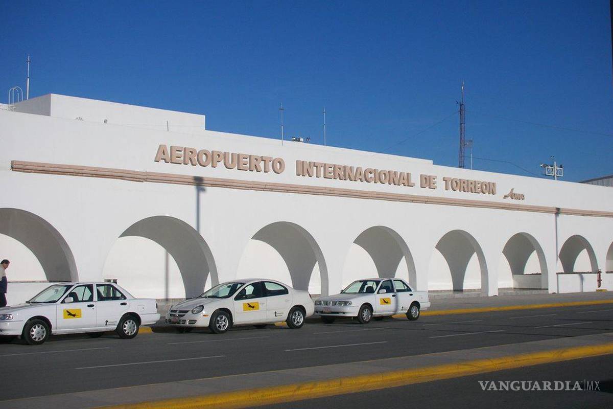 UBER gana suspensión definitiva; podrá operar en aeropuerto de Torreón y taxistas se inconforman