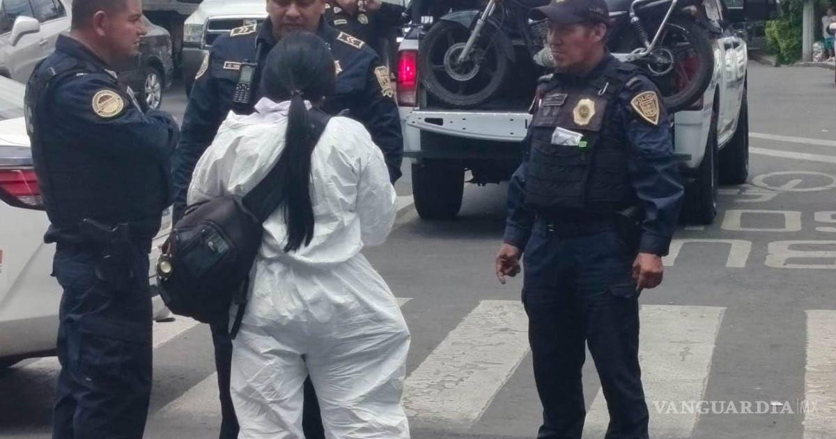 Encuentran cadáver dentro de un auto en la alcaldía Venustiano Carranza, CDMX