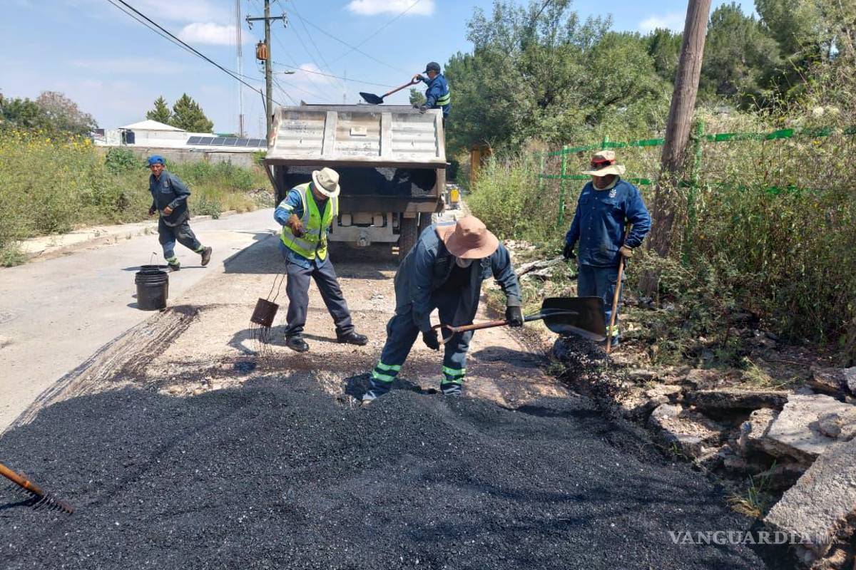 Saltillo acelera bacheo tras lluvias, pero obras mayores continúan en espera