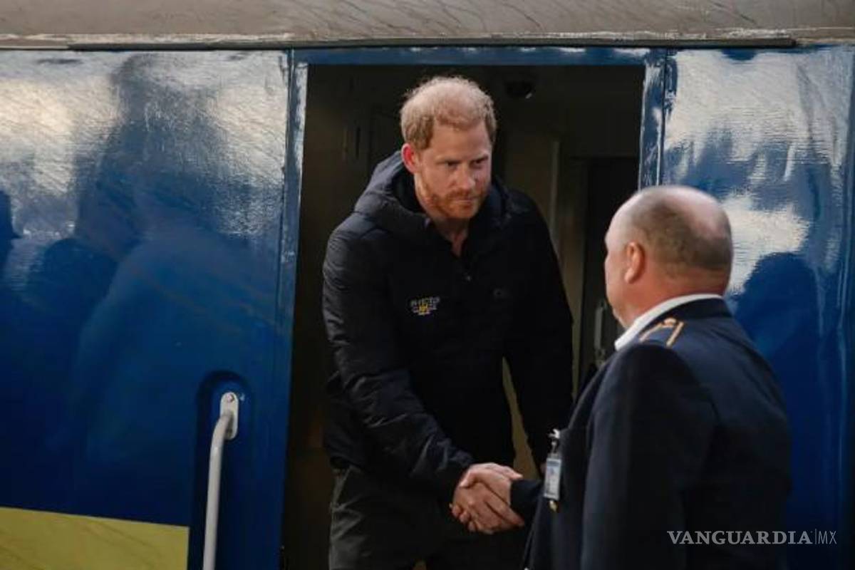 El príncipe Harry realiza una visita sorpresa a Kiev y promete ayudar a los miles de heridos en la guerra de Ucrania