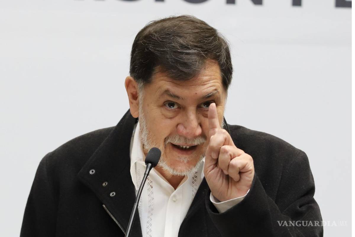 Noroña realiza gira en Coahuila con avión privado de lujo que cuesta 2 mil dólares por hora