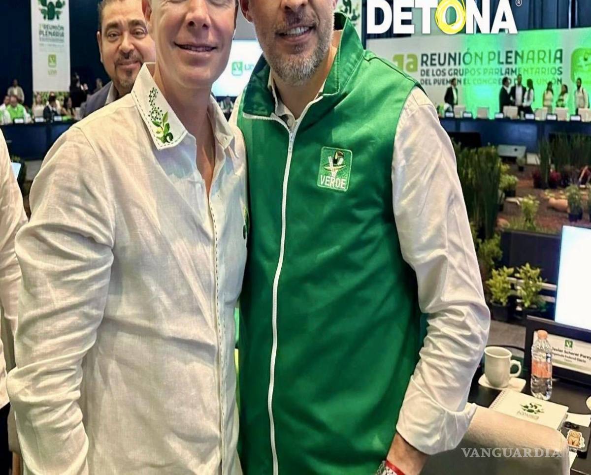 $!A la derecha, Julio Javier Scherer Pareyón, diputado federal por el PVEM, hijo del ex consejero jurídico de AMLO. Aquí con Manuel Velasco Coello, coordinador de la bancada verde en el Senado.