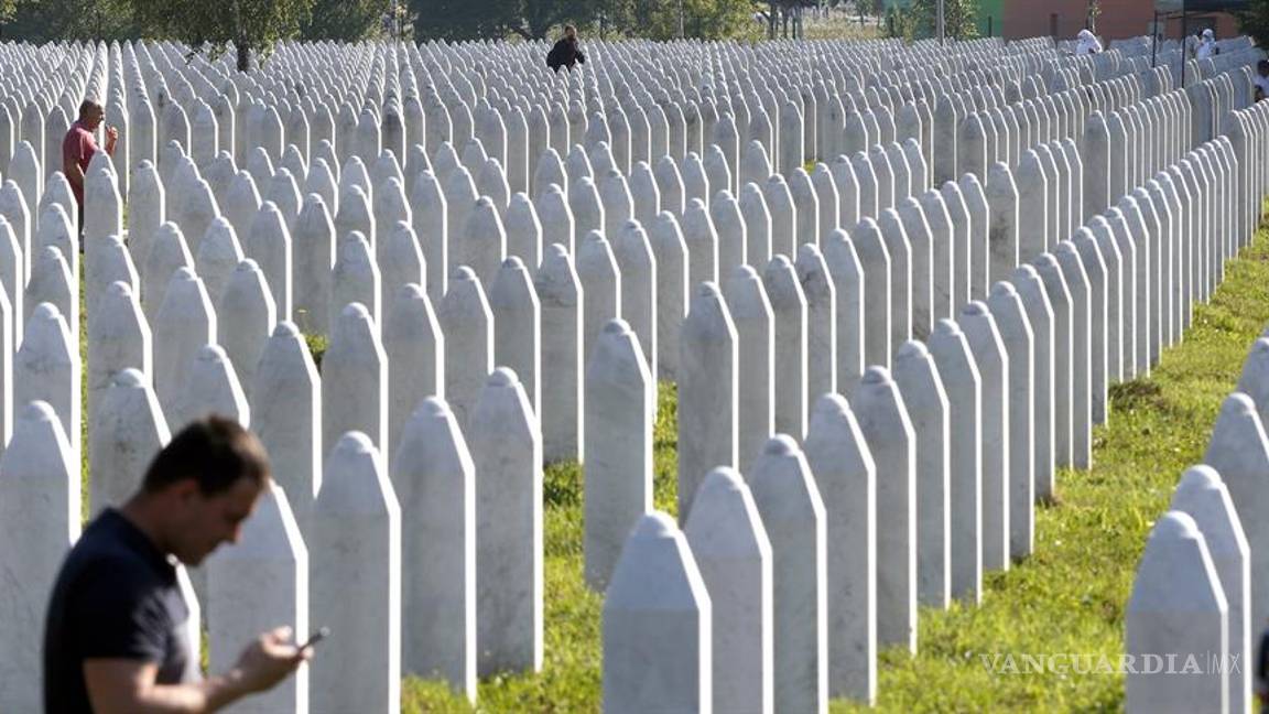 $!25 años después los bosnios no pueden cerrar la herida y el dolor por el genocidio de Srebrenica