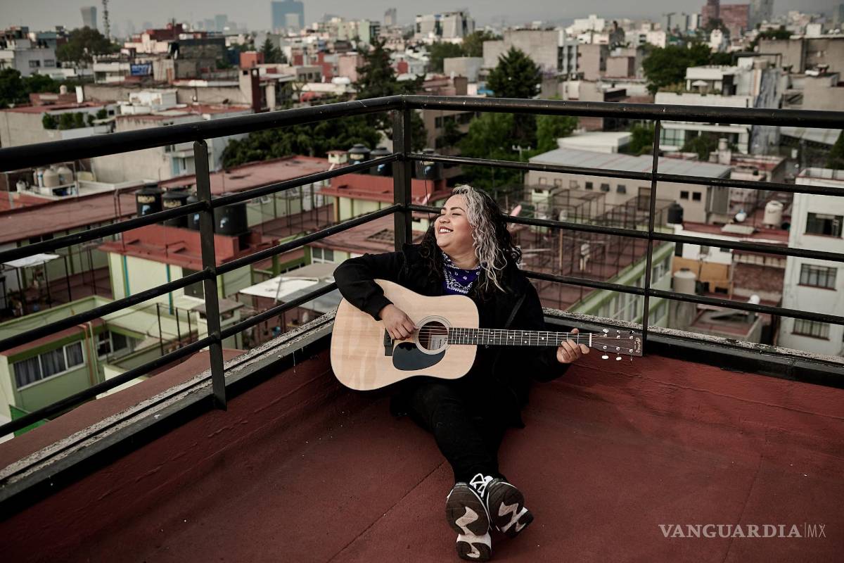 La coahuilense Vivir Quintana inspira a 22 países con su propio especial en canal internacional