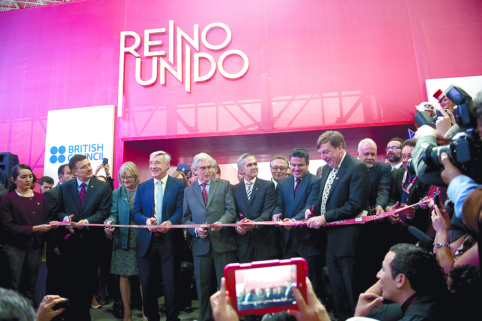 Voces de víctimas, el futuro de la literatura