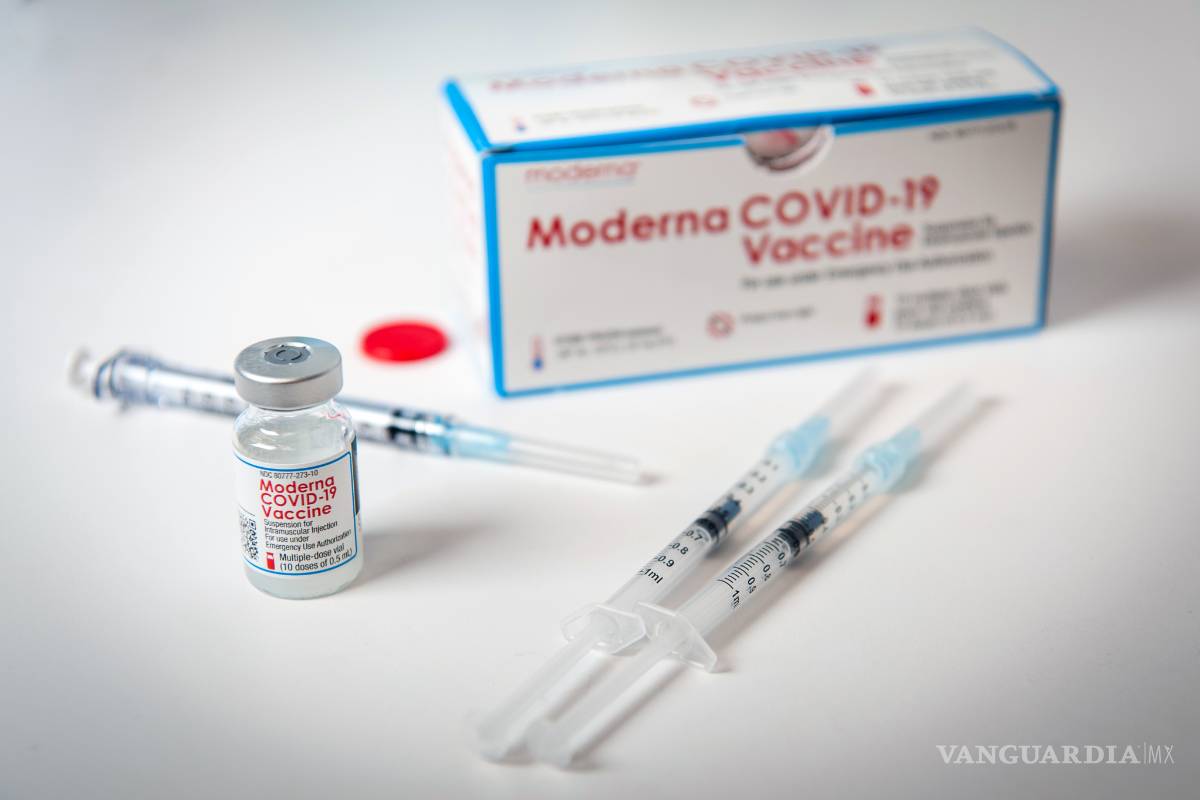 La Unión Europea exporta millones de dosis de vacunas a pesar de una escasez de suministros