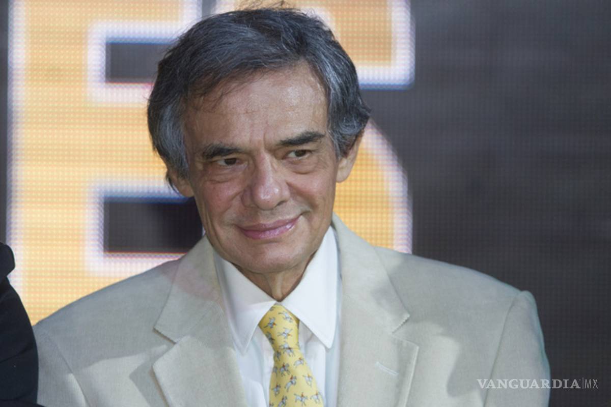 José José estable y fuera de peligro tras ingreso a hospital