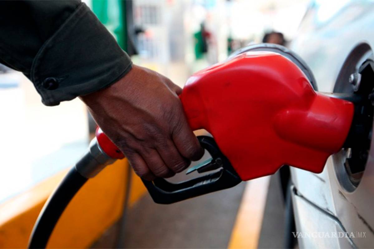 Baja en estímulo a IEPS no aumentará precio de gasolinas: SHCP