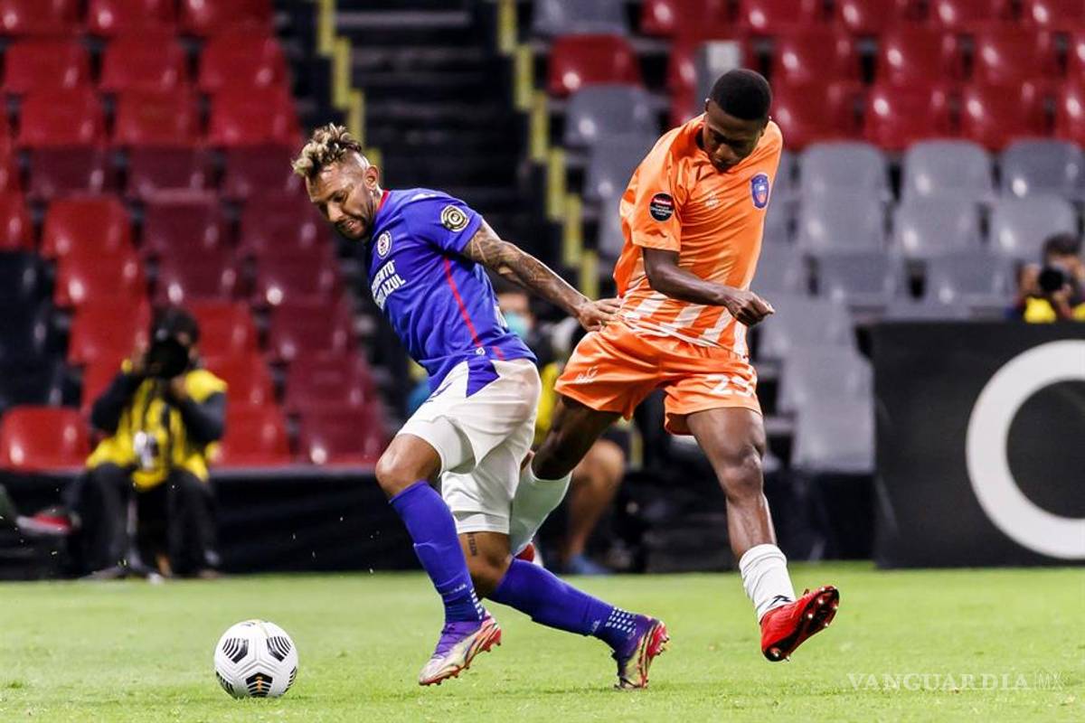 Impresionante goleada de Cruz Azul contra Arcahaie con el 8-0