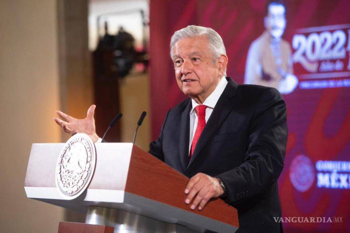 Mujeres buscan dar imagen de “un México en llamas”, preparan bombas molotov para el 8M: AMLO