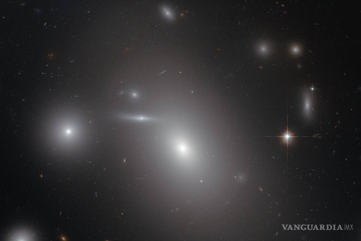 Un agujero negro tan poderoso como 21 mil millones de soles