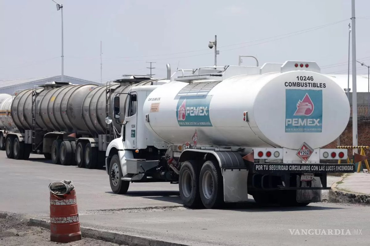 Detectan omisiones en funcionarios de Pemex en Aduanas; los ligan con huachicol fiscal