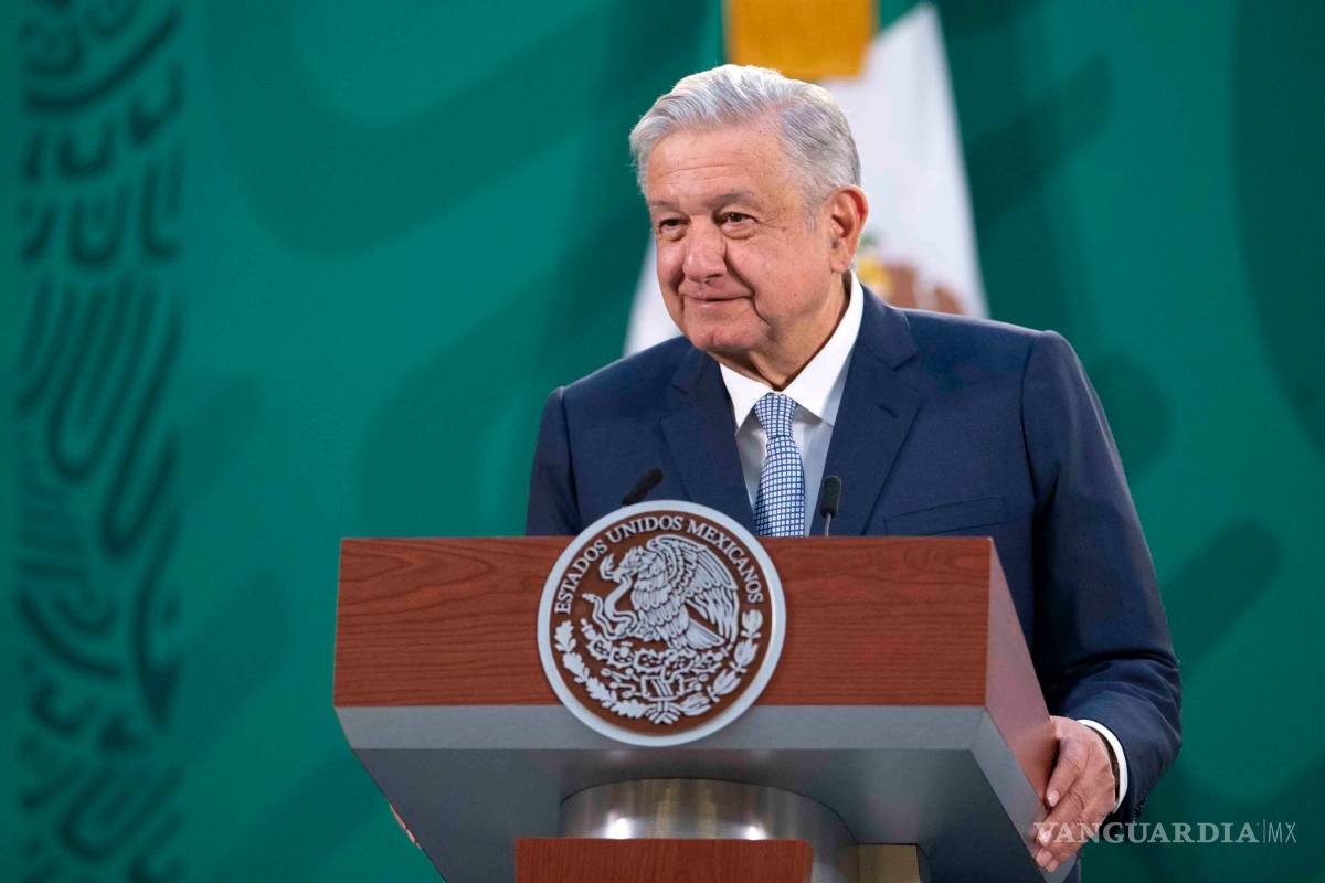 No hay vacunación secreta “para los de arriba”, asegura AMLO
