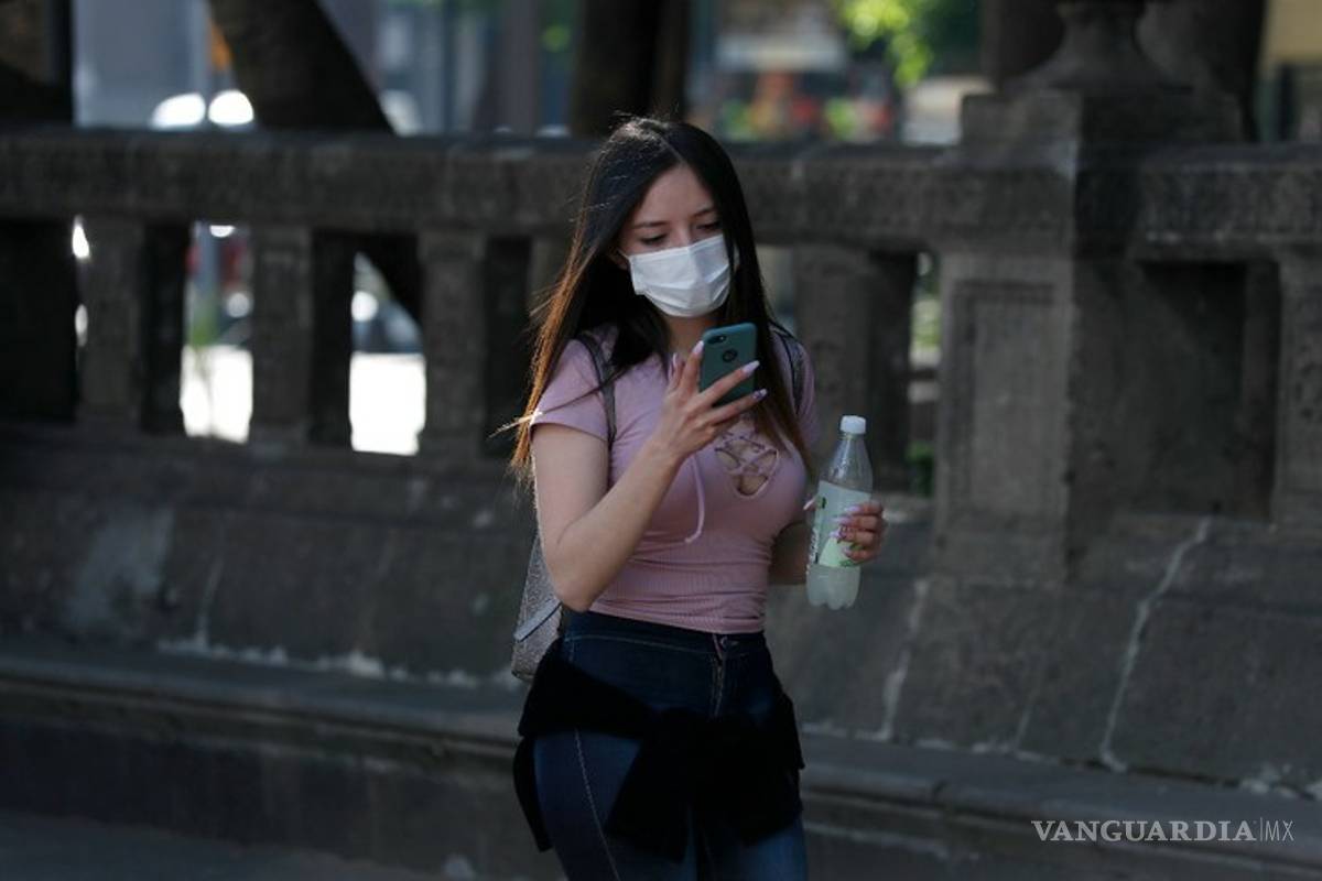 “Coronavirus no sobrevive más de 4 minutos en el calor”: virólogo brasileño