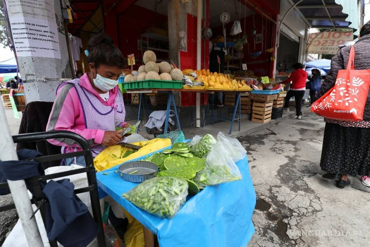 AMLO dice que &quot;no hay hambruna&quot;, pero 50% de mexicanos no tiene para comer
