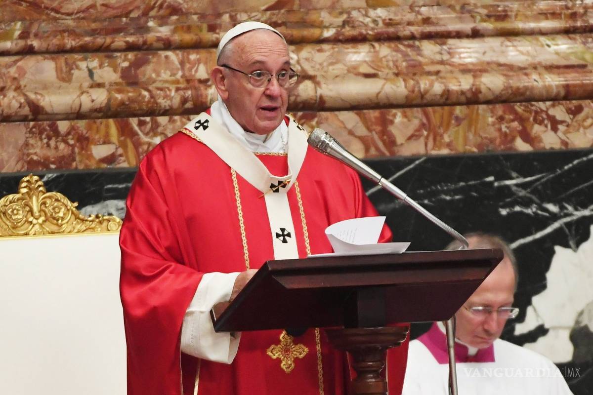&quot;Píldoras para el alma”, reúne los tuits del papa Francisco