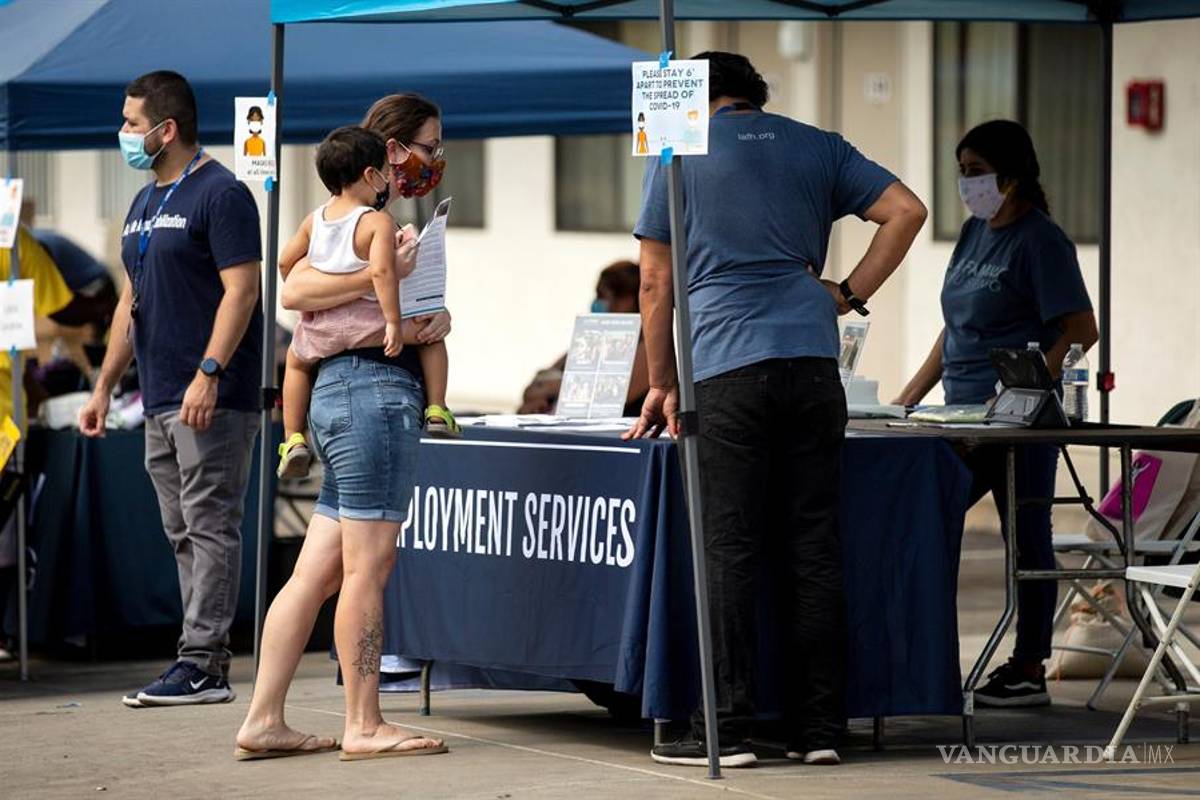 Supera Estados Unidos los 174 mil muertos y 5.57 millones de contagios de COVID-19