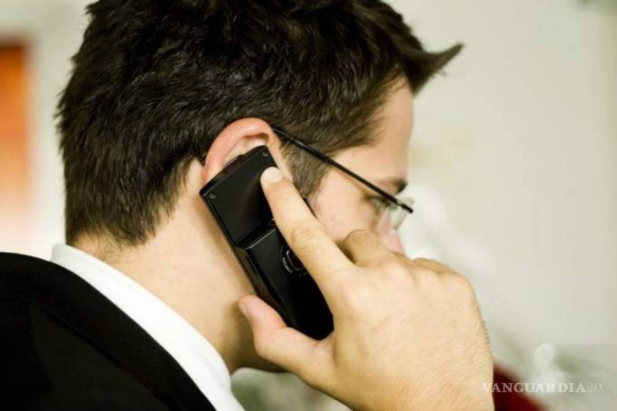 Habrá en 2020 más personas con celulares que con electricidad, agua y autos