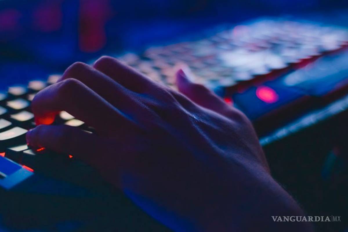 Ataque cibernético a bancos no ha terminado, advierte BdeM