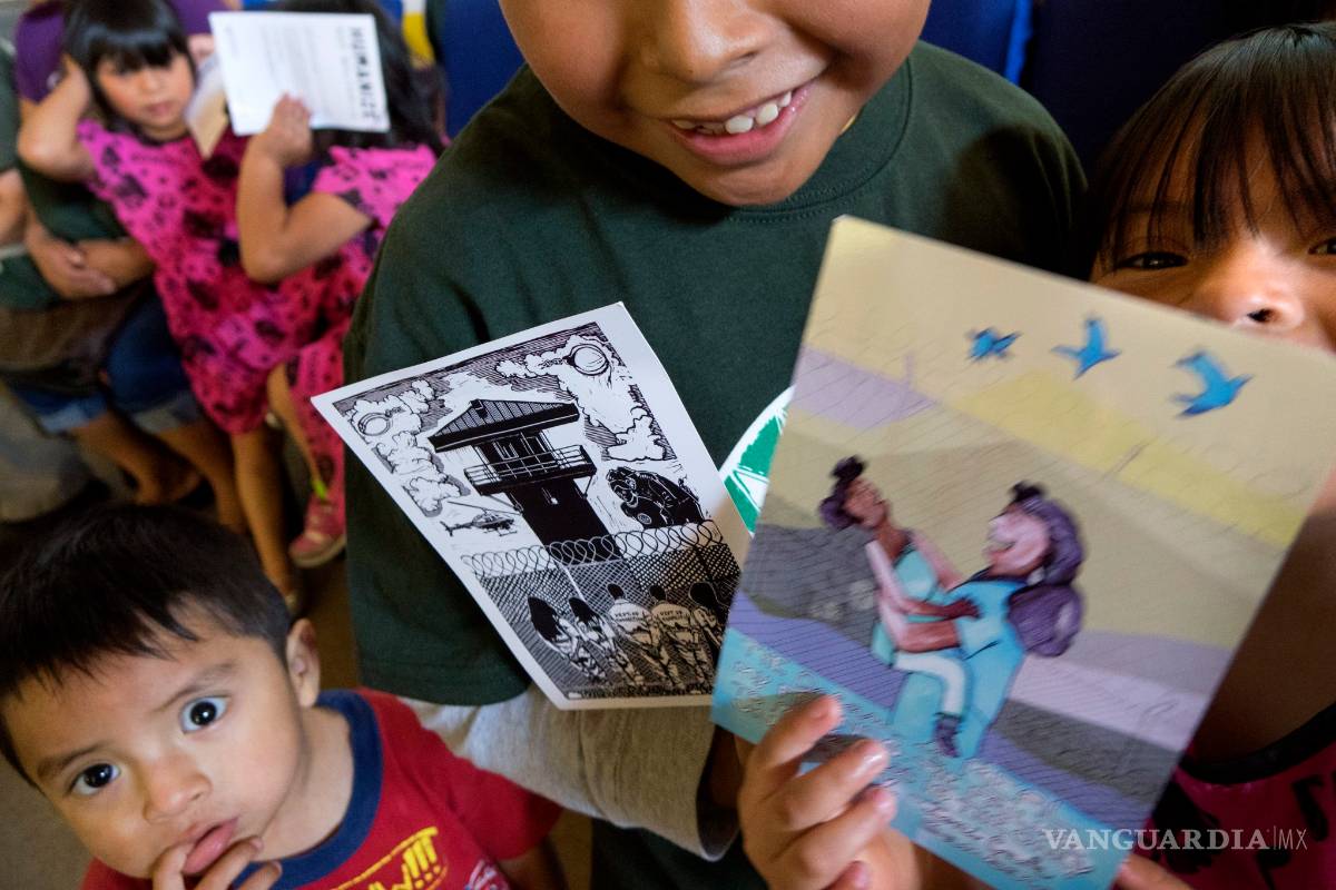 Cientos de niños inmigrantes pasarán Navidad en centros de detención de EU